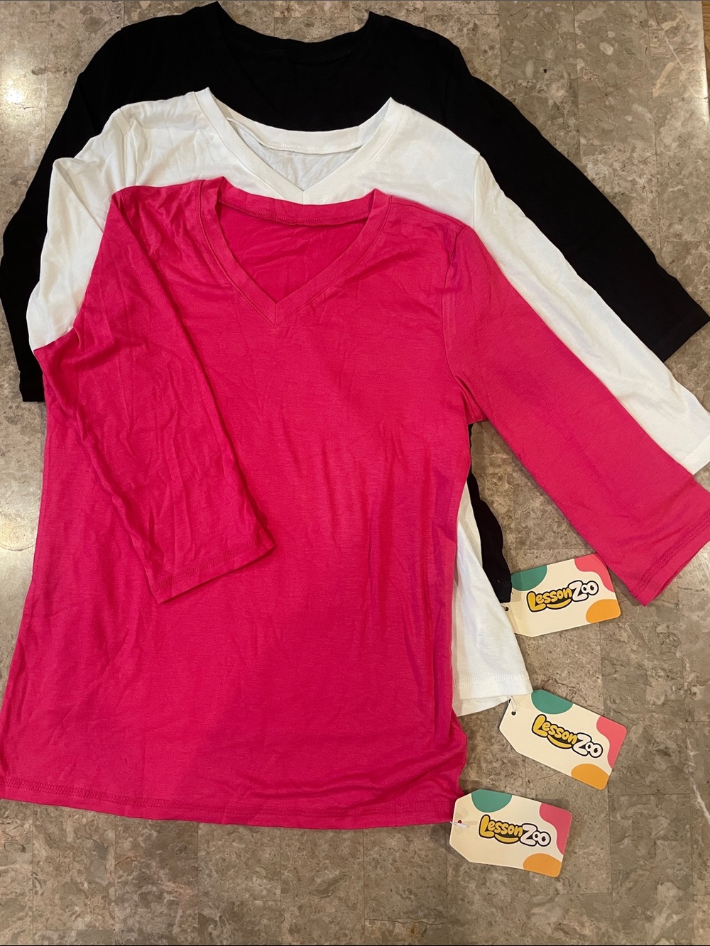 🔥NWT🔥 juniors 3-Pack cozy V-Neck Tops -  bright Pink, White & Black quarter XXL